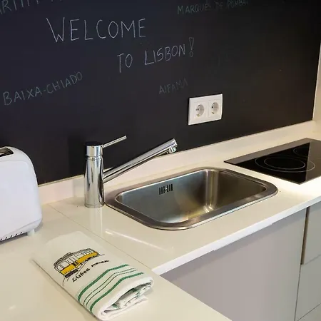 Tram 28 Duplex Lisboa