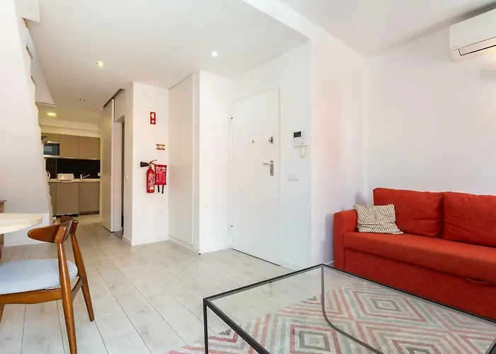 Tram 28 Duplex Διαμέρισμα *